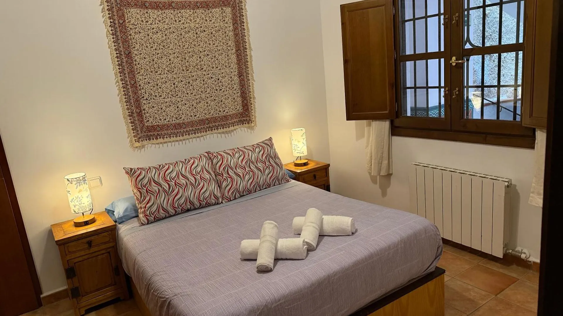 Charming Albaicin Patio Flat Free Onsite Parking Apartment Granada 0*,  Spain